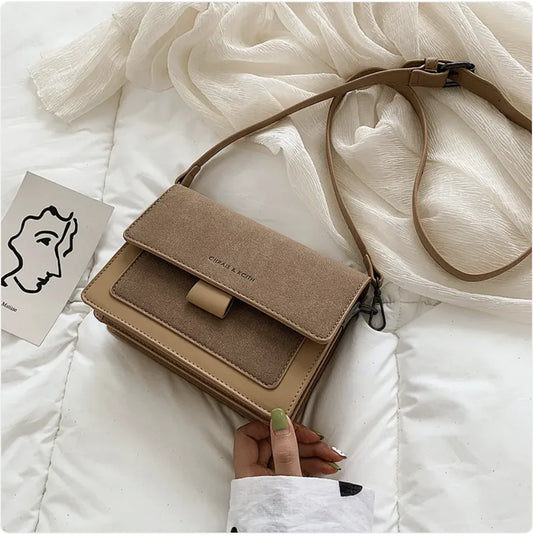 Chic Wide Strap Shoulder Bag-Cleopatra Fashion